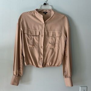 Cropped beige Express button-up blouse